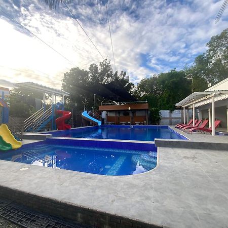 Ea Apartelle - Metro Vigan Luaran gambar