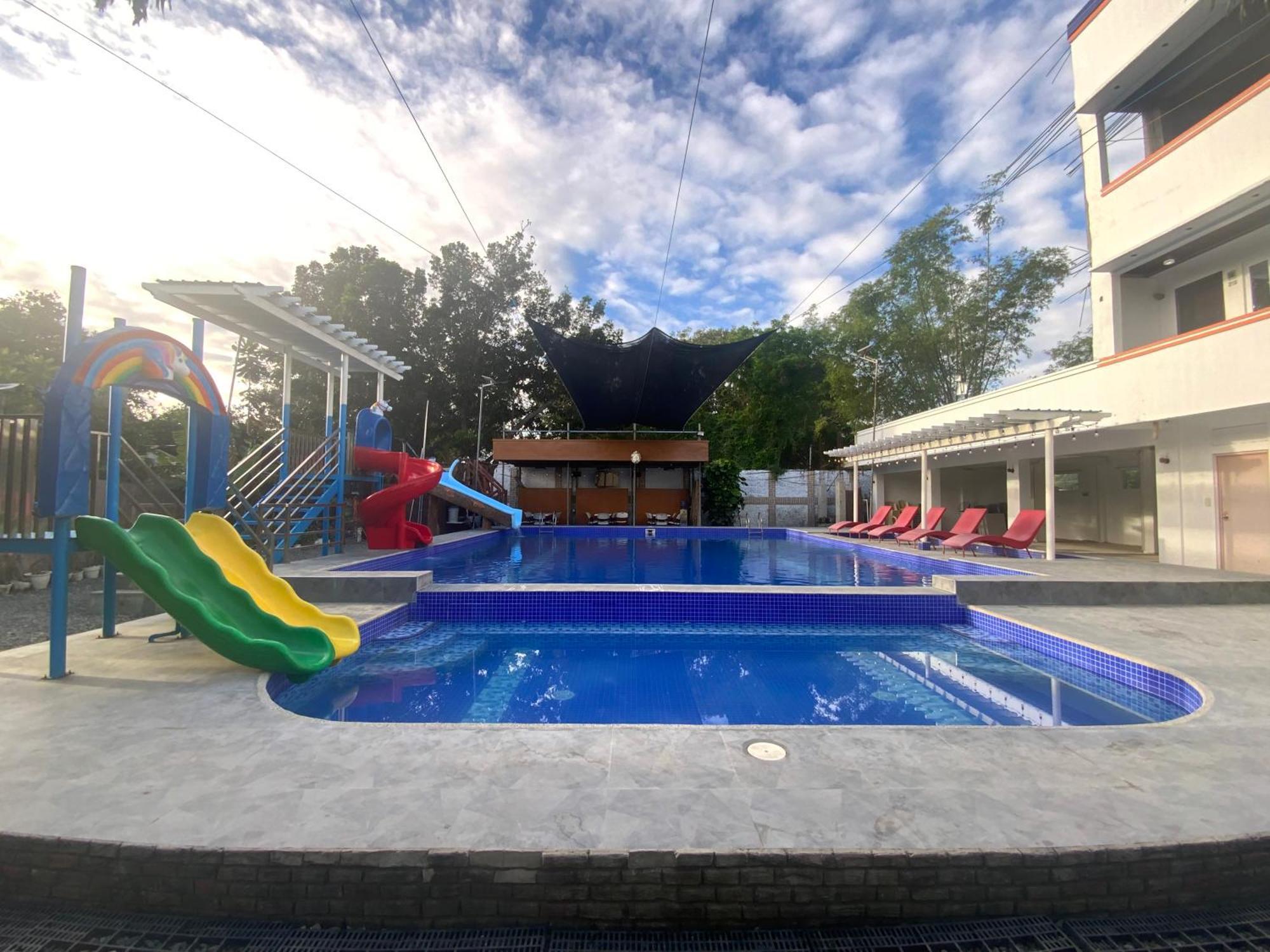 Ea Apartelle - Metro Vigan Luaran gambar